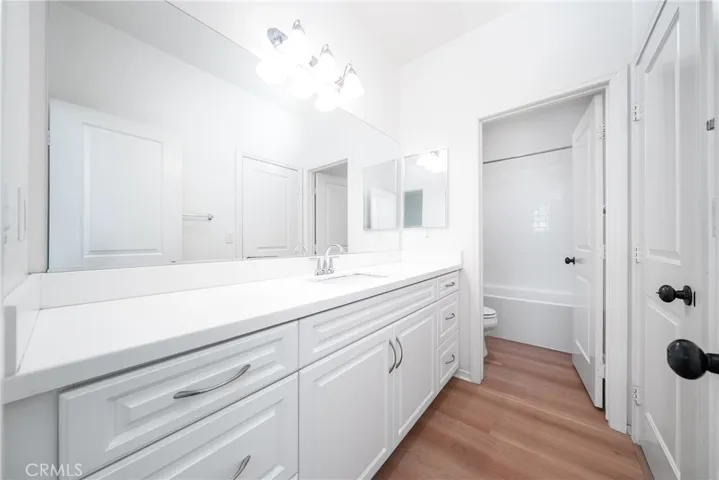 3429 E E Paraduxx Privado, Ontario, California 91762