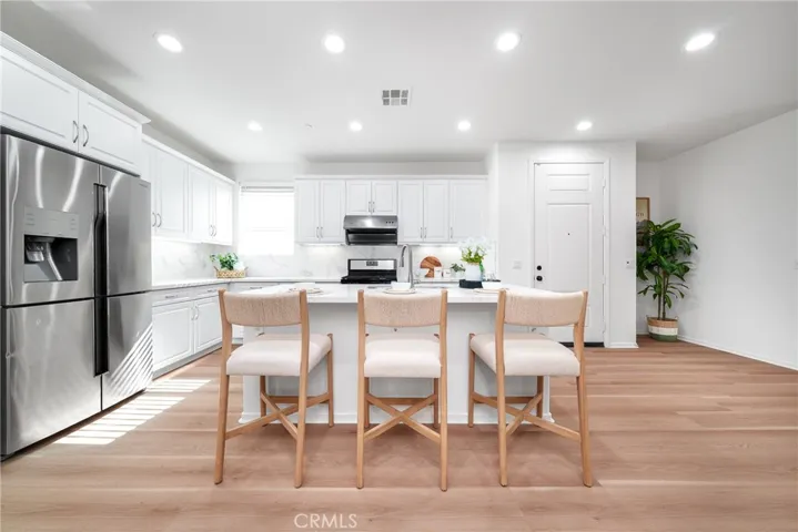 3429 E E Paraduxx Privado, Ontario, California 91762