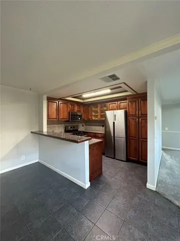 53 Dartmouth 49, Irvine, California 92612