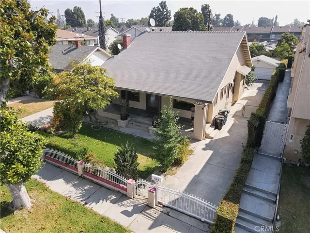 924 N Stoneman, Alhambra, California 91801