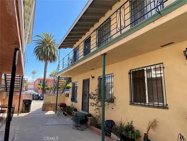 806 W Sepulveda Street, San Pedro, California 90731