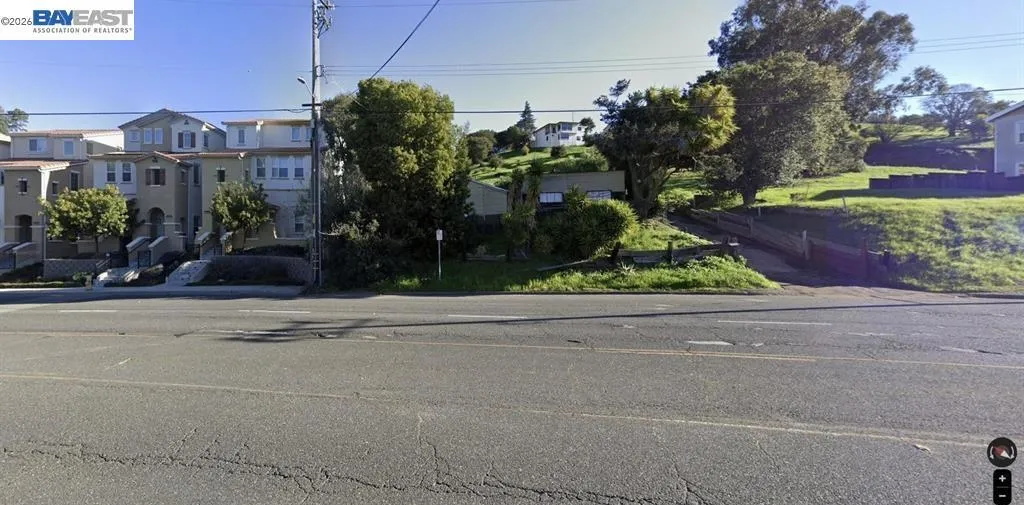 26550 Hayward Blvd, Hayward, California 94542 — photo 4