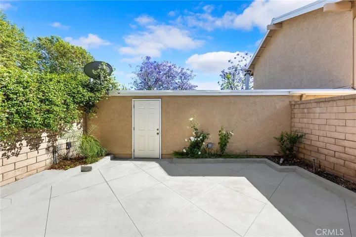 21155 Via Canon 8, Yorba Linda, California 92887
