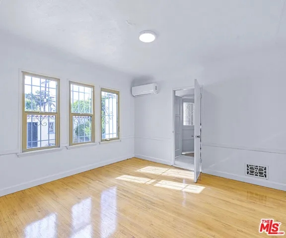 1119 S Crescent Heights Boulevard, Los Angeles, California 90035