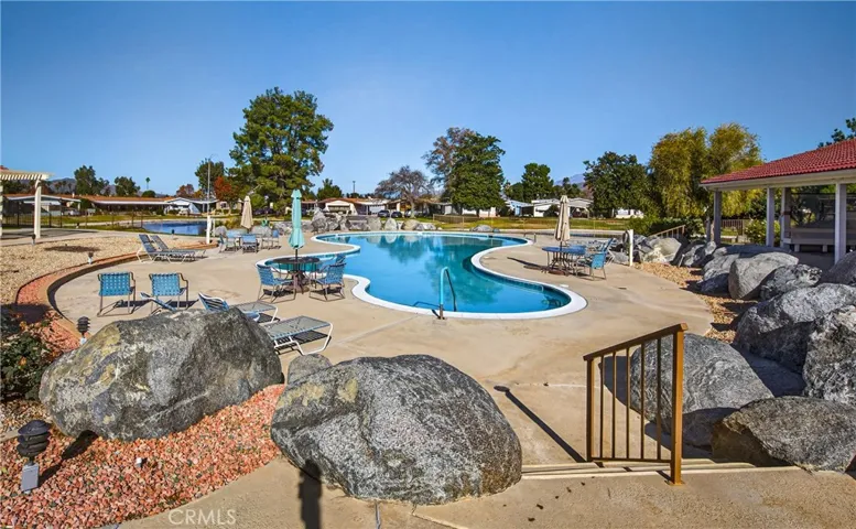 1300 W Menlo Avenue 138, Hemet, California 92543