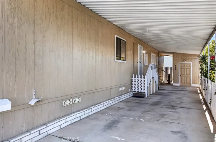 1300 W Menlo Avenue 138, Hemet, California 92543