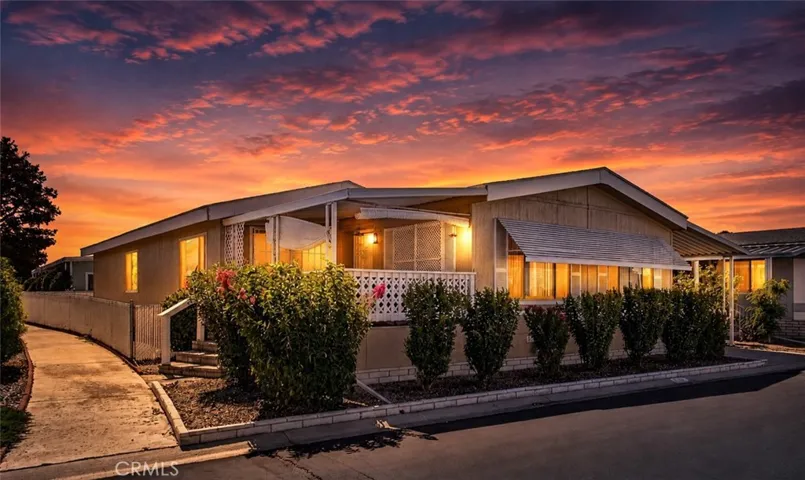 1300 W Menlo Avenue 138, Hemet, California 92543