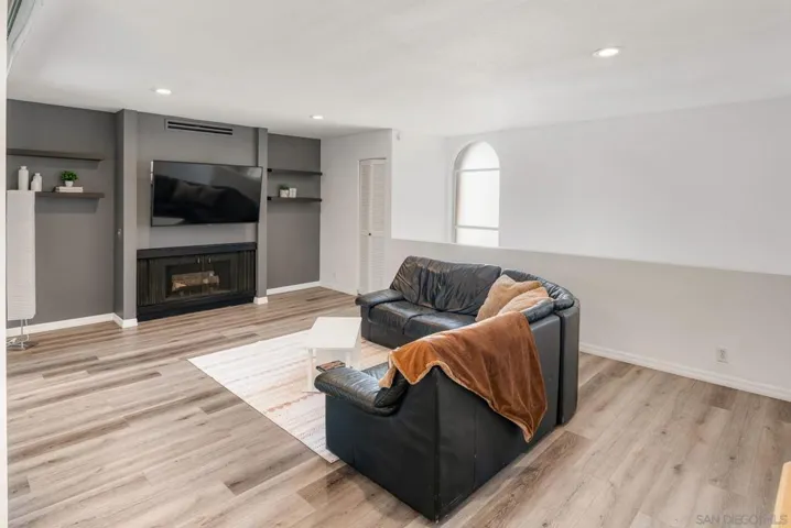 4891 Collwood A, San Diego, California 92115