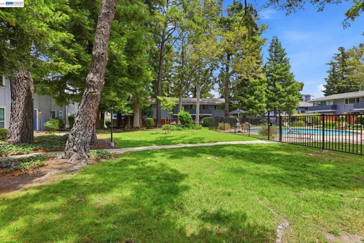 7319 Starward #44, Dublin, California 94568