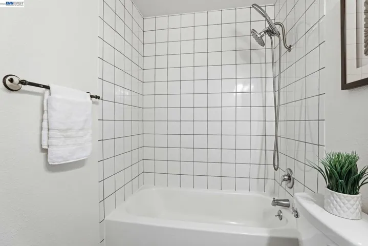 7319 Starward #44, Dublin, California 94568