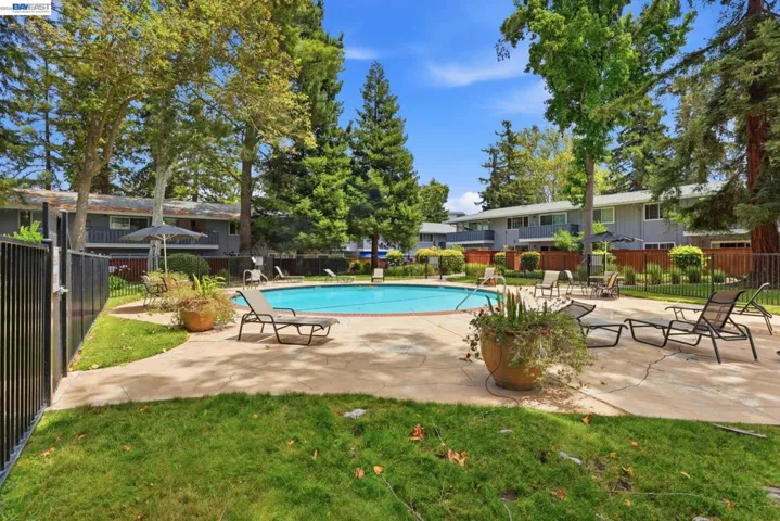 7319 Starward #44, Dublin, California 94568