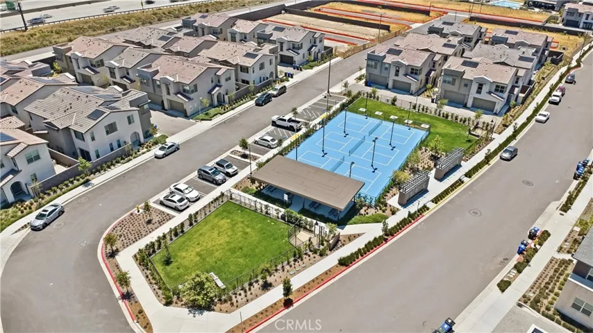 15964 Caterpillar, Fontana, California 92336