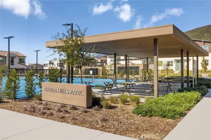 15964 Caterpillar, Fontana, California 92336