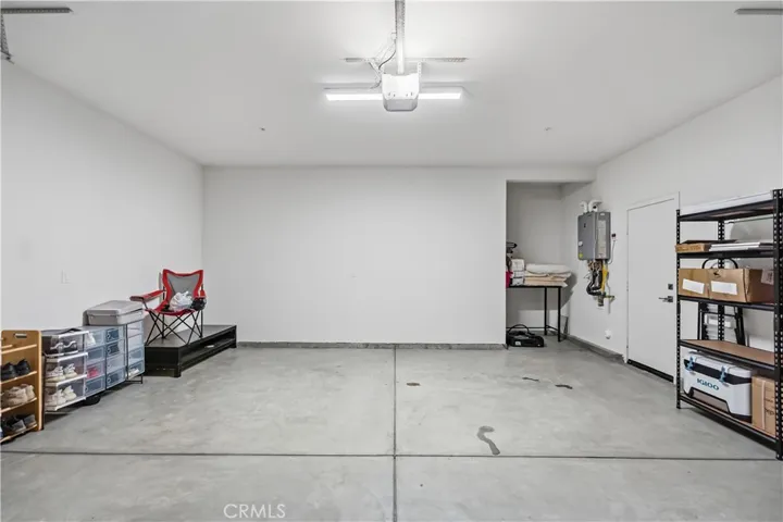 15964 Caterpillar, Fontana, California 92336