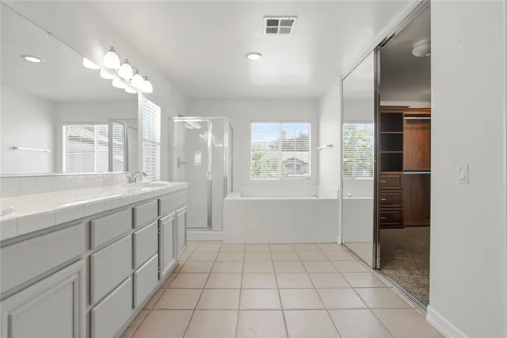 1605 Rivendel Drive, Corona, California 92883
