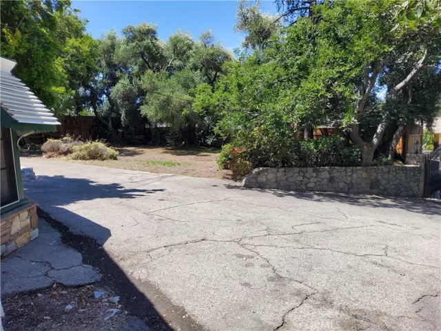 10630 Hillhaven, Los Angeles, California 91042