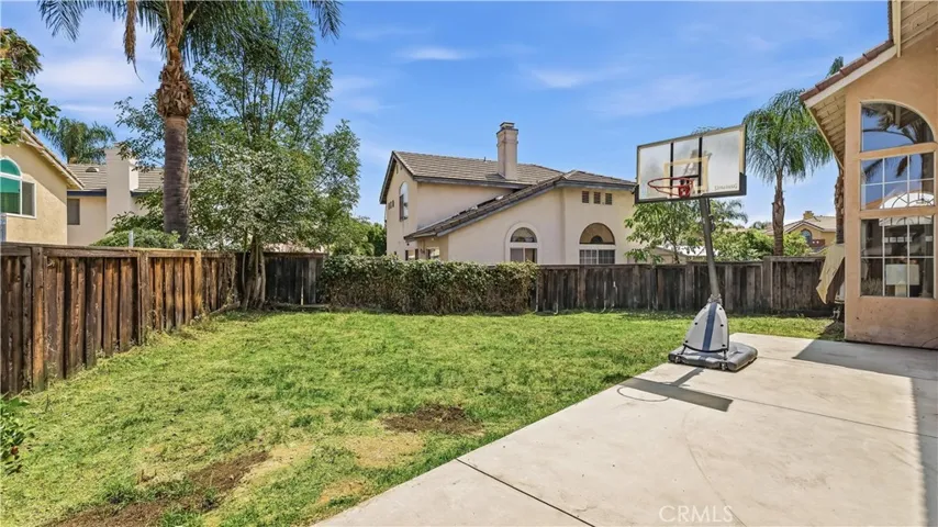 14126 Tuolumne Court, Fontana, California 92336