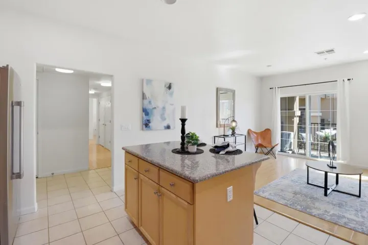 88 N Jackson Avenue 403, San Jose, California 95116