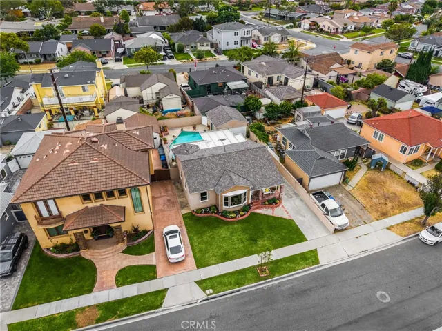 3926 Centralia, Lakewood, California 90712