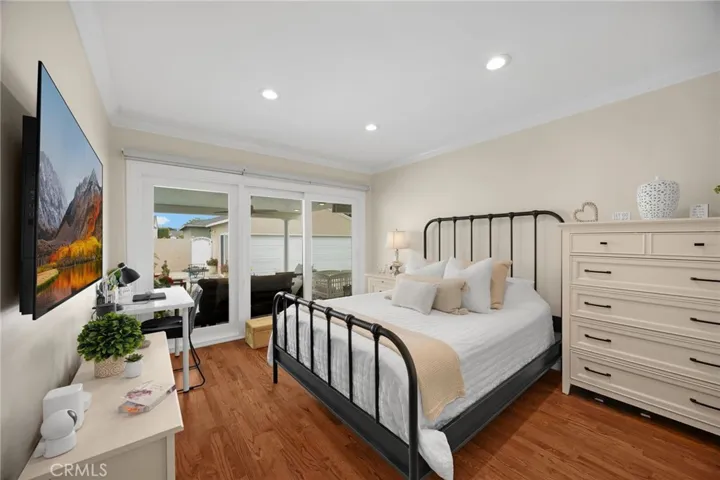 3926 Centralia, Lakewood, California 90712