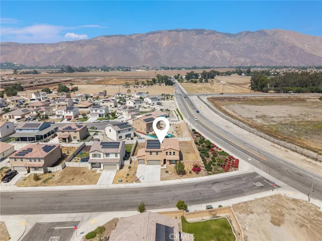 1501 Noblewood, San Jacinto, California 92582