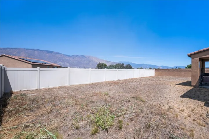 1501 Noblewood, San Jacinto, California 92582