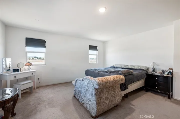 Primary Bedroom (2)