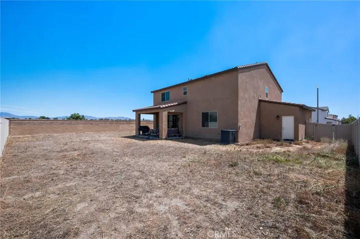 1501 Noblewood, San Jacinto, California 92582