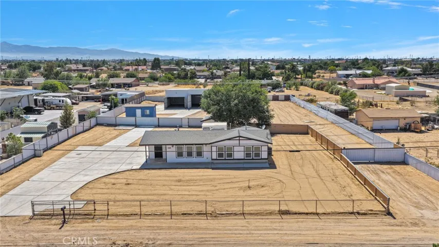 11886 Locust, Hesperia, California 92345