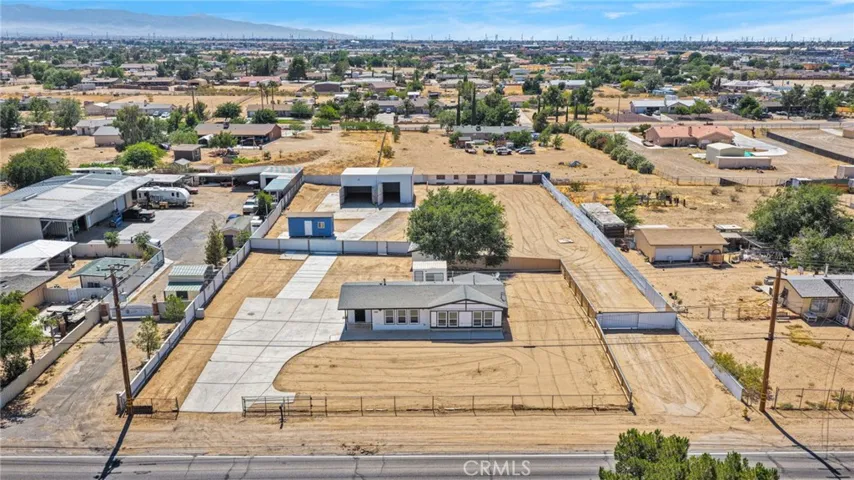 11886 Locust, Hesperia, California 92345