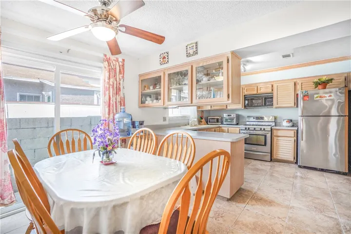 1645 La Paloma, Placentia, California 92870