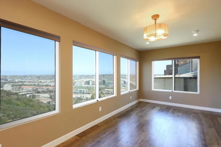 4960 Vista Pl, San Diego, California 92116