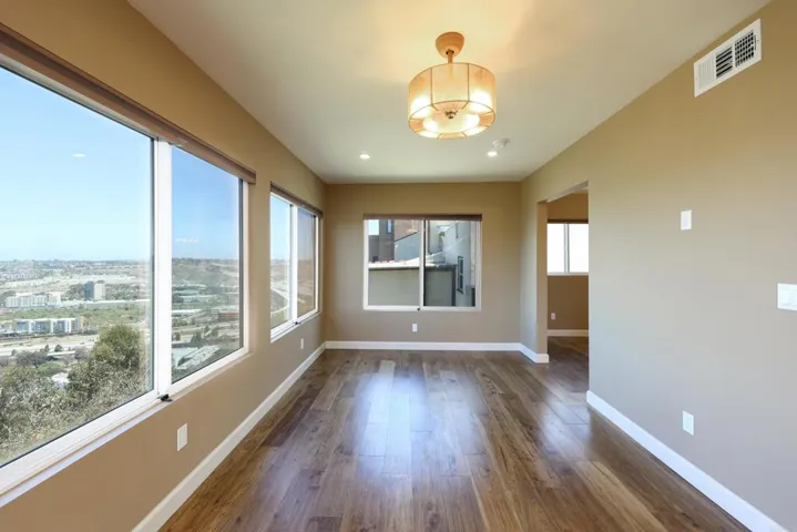 4960 Vista Pl, San Diego, California 92116