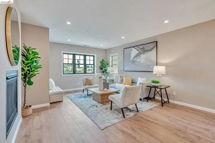 2443 13th Ave, Oakland, California 94606