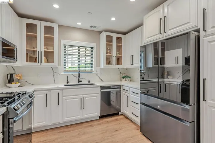 2443 13th Ave, Oakland, California 94606