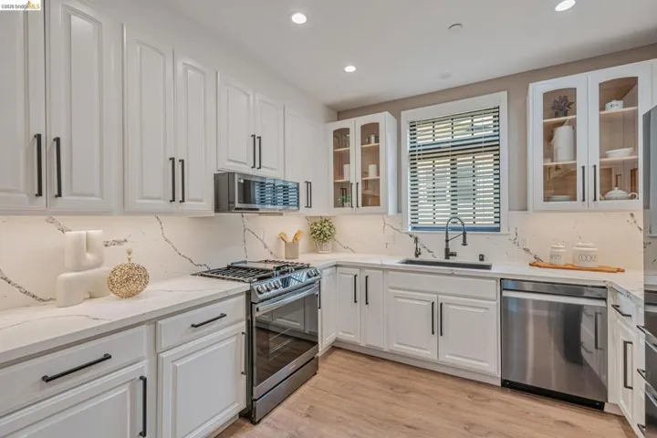 2443 13th Ave, Oakland, California 94606