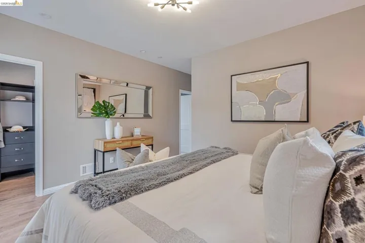 2443 13th Ave, Oakland, California 94606