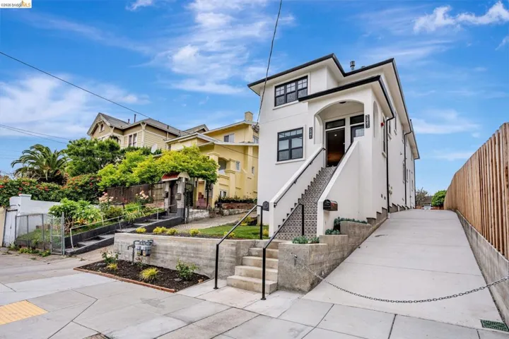 2443 13th Ave, Oakland, California 94606