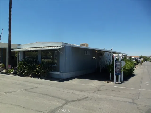 1600 S San Jacinto Avenue 1, San Jacinto, California 92583