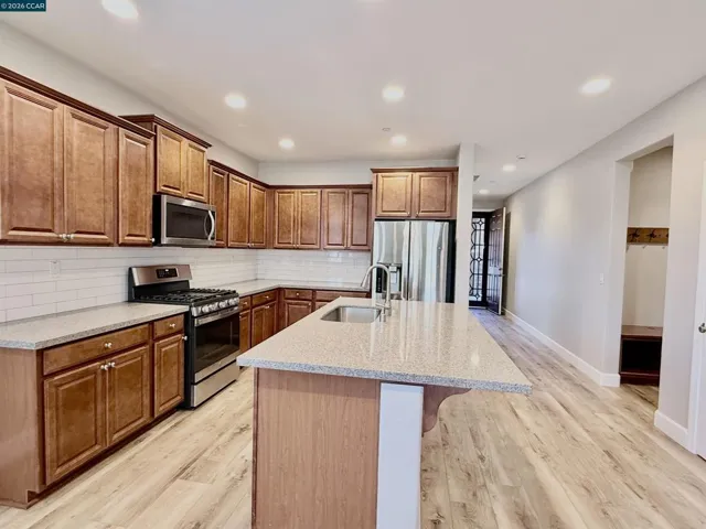 373 Anchorage Dr, Vacaville, California 95687