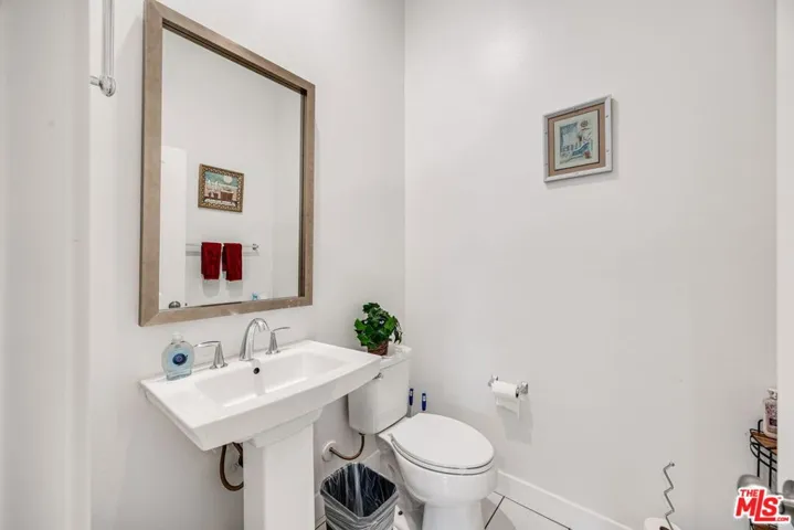 13447 Gold Medal Court, Riverside, California 92503