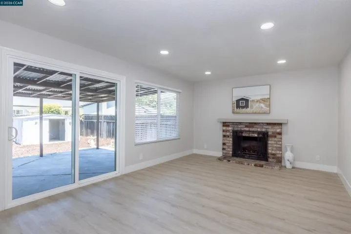 3213 San Luces Way, Union City, California 94587