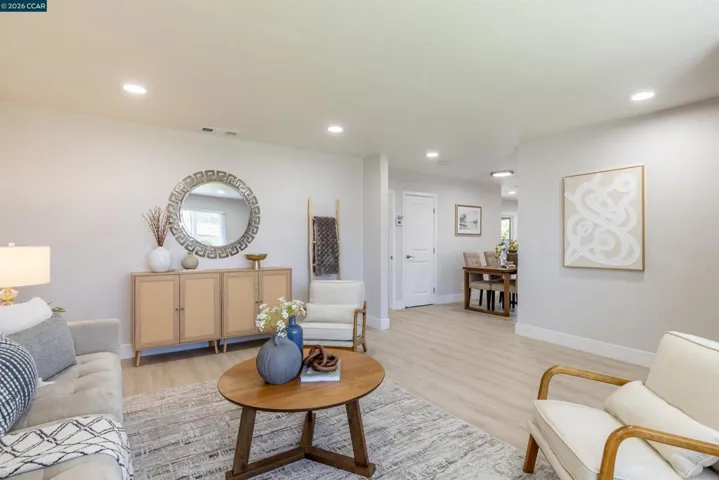 3213 San Luces Way, Union City, California 94587