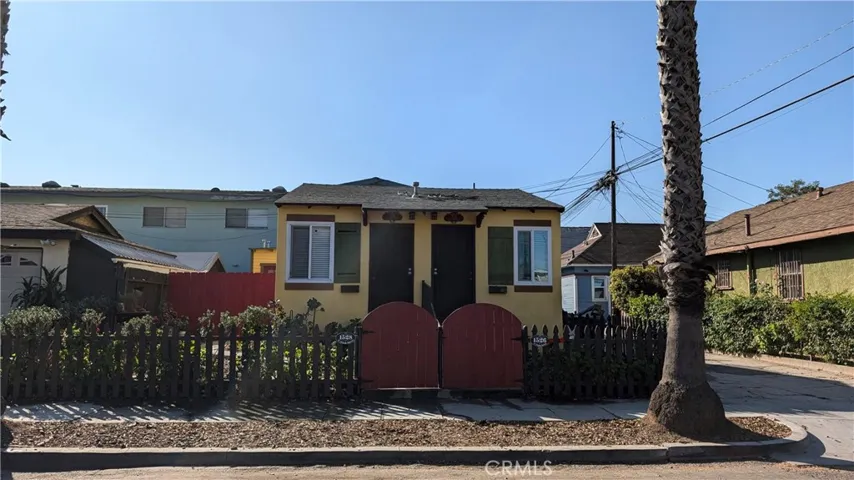 1528 E 9th Street, Long Beach, California 90813