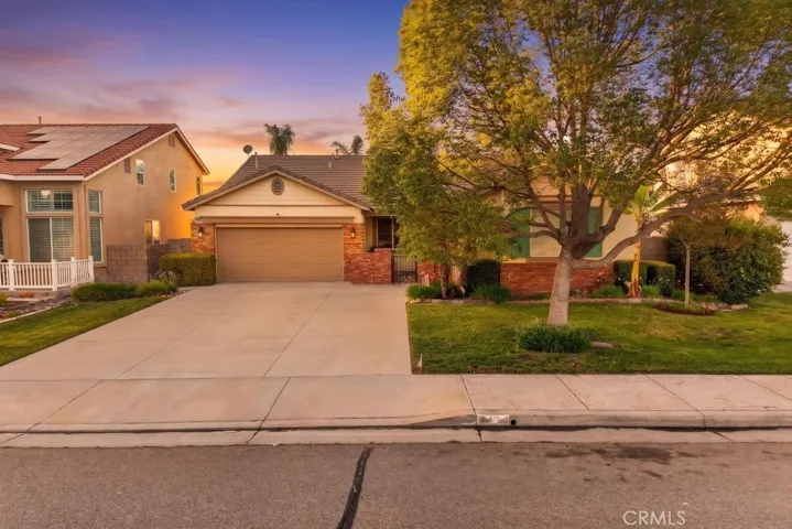 28712 Lantern Park Lane, Menifee, California 92584