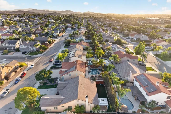 28712 Lantern Park Lane, Menifee, California 92584