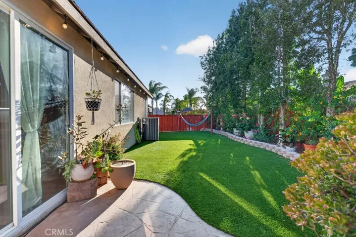 28712 Lantern Park Lane, Menifee, California 92584