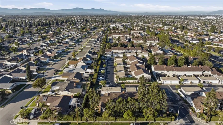 5583 Tiffany Avenue, Garden Grove, California 92845