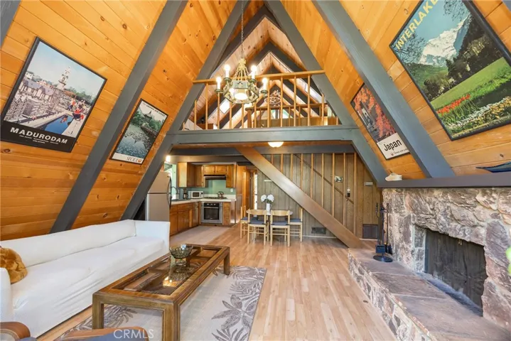 271 Fremont Road, Lake Arrowhead, California 92352