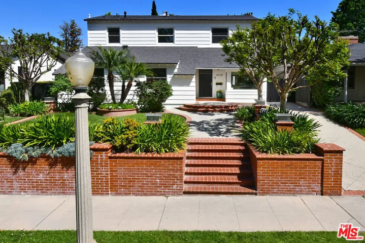 4176 Klump Avenue, Studio City, California 91602